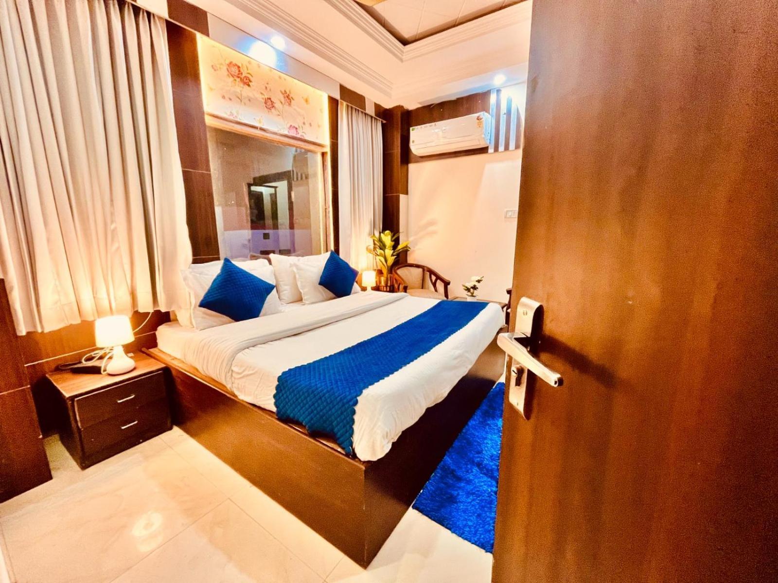The Ramawati - A Luxury Hotel & Resort, Haridwar Exterior photo