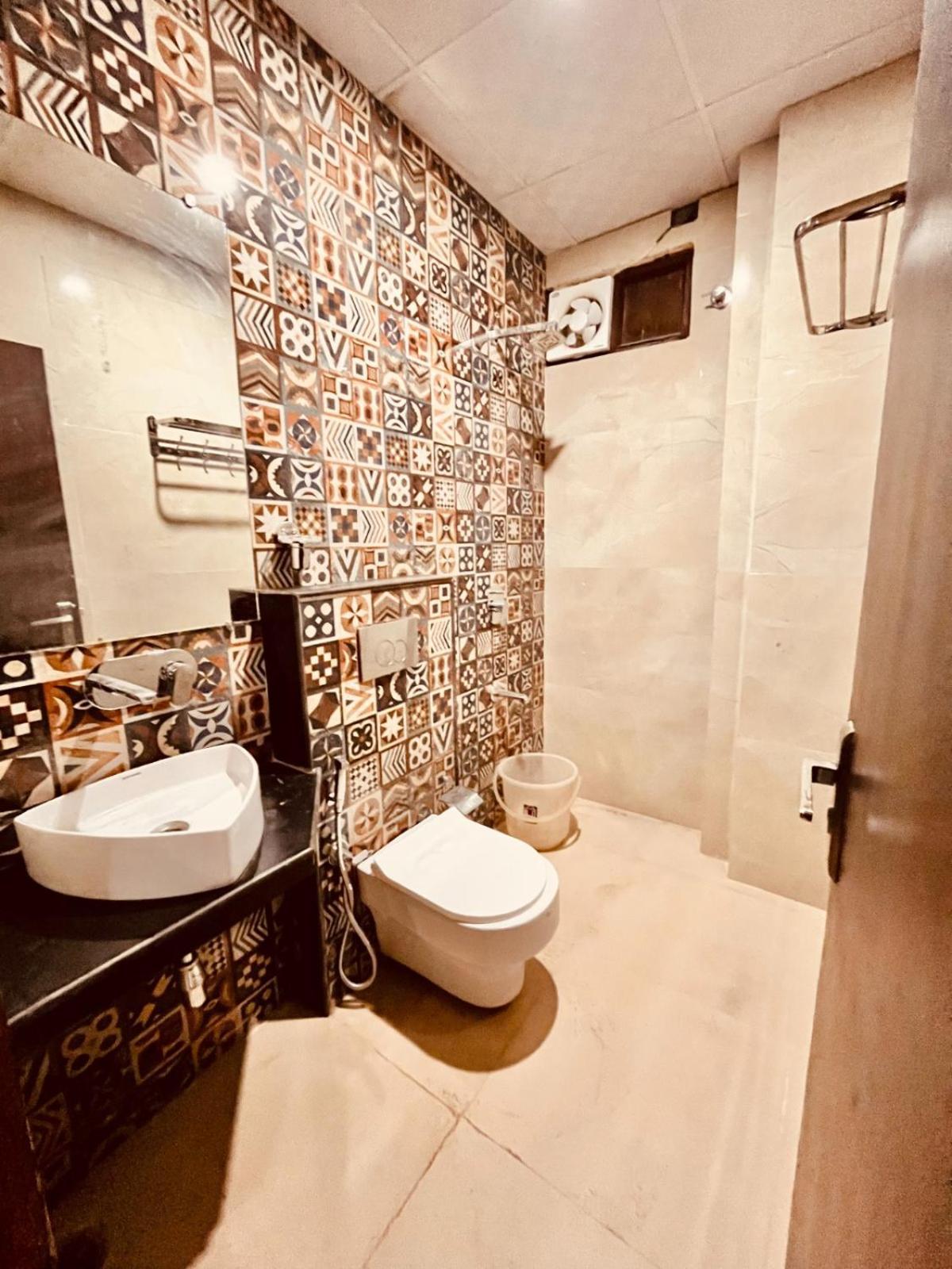 The Ramawati - A Luxury Hotel & Resort, Haridwar Exterior photo